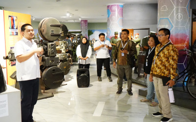 Museum Penerangan, Tampilkan Kejayaan dari Masa ke Masa Sebelum Era Digitalisasi